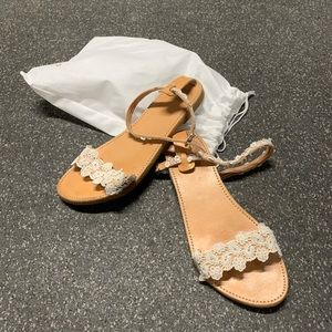 Floral lace sandals